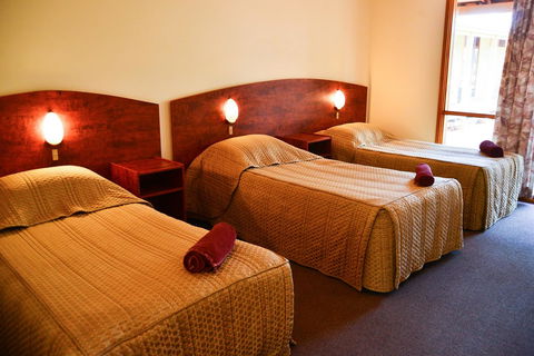 Erldunda Desert Oaks Resort - Accommodation Port Hedland 23