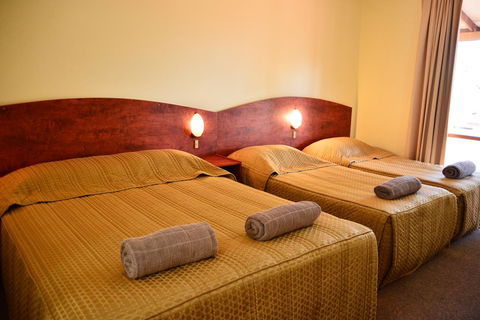 Erldunda Desert Oaks Resort - Accommodation Port Hedland 38