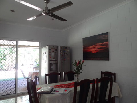 DARWIN'S SHADY ACRES RETREAT - Accommodation Port Hedland 25