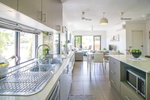 ZEN QUEST - The NOMADS PAD Near Nightcliff Markets & Sunset Foreshore - Accommodation Port Hedland 25