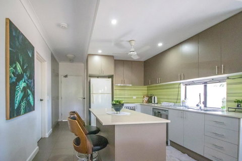ZEN QUEST - The NOMADS PAD Near Nightcliff Markets & Sunset Foreshore - Accommodation Port Hedland 27
