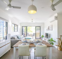 ZEN QUARTERS - The NOMADS PAD Near Nightcliff Markets  Sunset Foreshore - Accommodation Port Hedland