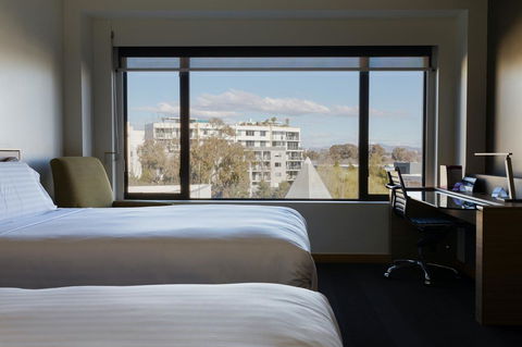 Crowne Plaza Canberra, An IHG Hotel - Accommodation Port Hedland 18