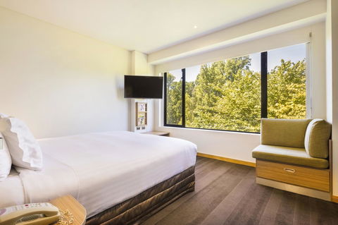 Crowne Plaza Canberra, An IHG Hotel - Accommodation Port Hedland 30