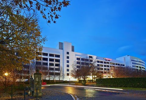 Crowne Plaza Canberra, An IHG Hotel - Accommodation Port Hedland 1
