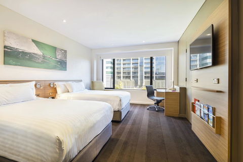 Crowne Plaza Canberra, An IHG Hotel - Accommodation Port Hedland 31
