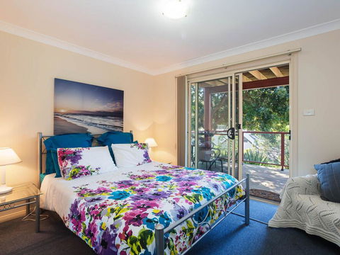 Bonito At Bagnalls Beach' 1/6 Bonito Street - Pet Friendly, Air Conditioning - Accommodation Port Hedland 1
