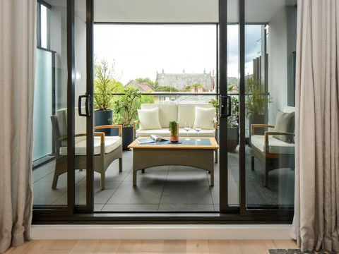 Boutique Stays - The Lincoln, South Yarra Apartment - Accommodation Port Hedland 0