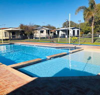 Broadwater Beach Cottage with WiFi - Accommodation Port Hedland