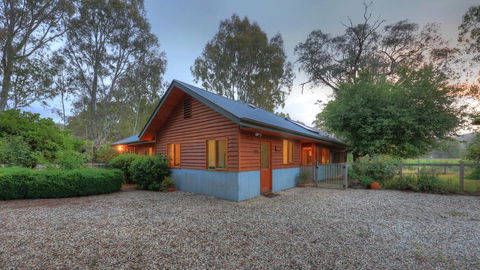 Buffalo River Homestead - Accommodation Port Hedland 1