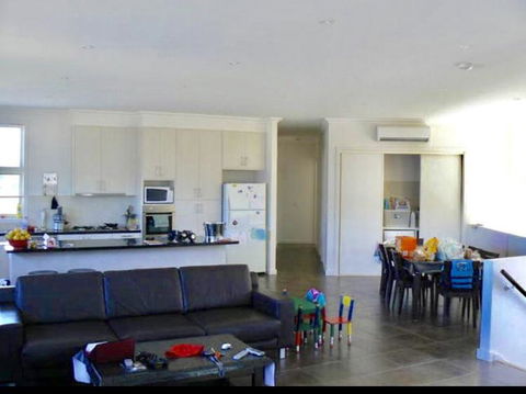 Bundalong Waterfront - Accommodation Port Hedland 2