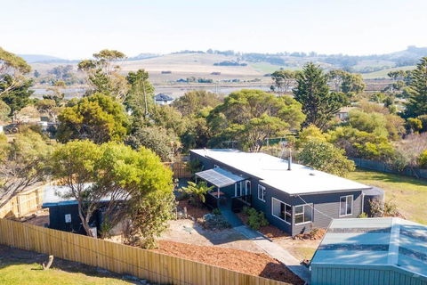 BUNGALOW BEAUTY - Hosted By: L'Abode Accommodation - Accommodation Port Hedland 3