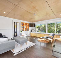 BUNGALOW BEAUTY - Hosted by L'Abode Accommodation - Accommodation Port Hedland