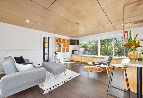 BUNGALOW BEAUTY - Hosted By: L'Abode Accommodation - Accommodation Port Hedland 0