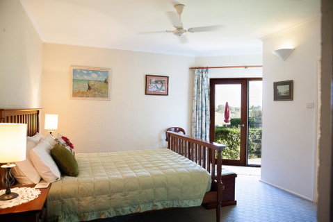 Burncroft Guesthouse - Accommodation Port Hedland 1