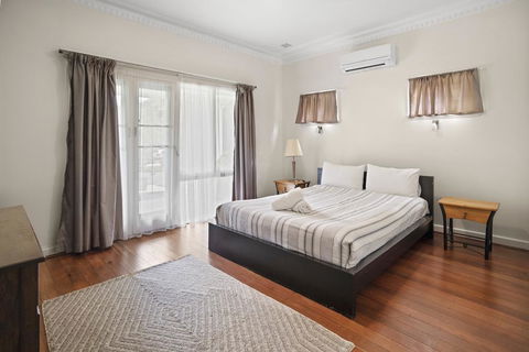 Busselton River Cottage - Accommodation Port Hedland 3