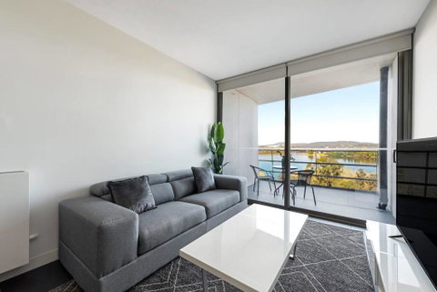 Canberra Luxury Apartment 5 - Accommodation Port Hedland 0