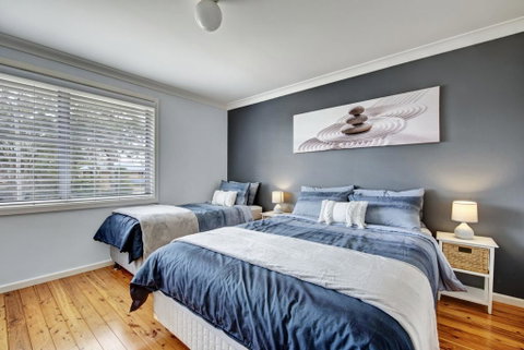 Carroll Ave 39 Mollymook - Accommodation Port Hedland 3