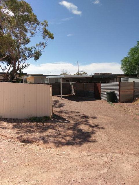 Cave Place Units - Accommodation Port Hedland 3