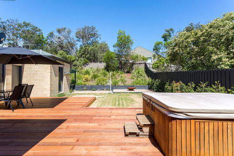Caxton Beach House - Hot Tub Spa - Accommodation Port Hedland 1