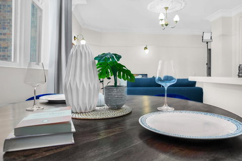 Central Apartment With Spacious Living And Dining - Accommodation Port Hedland 1