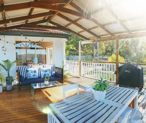 Central Coast Getaway 4B Family Holiday Home - Accommodation Port Hedland 3