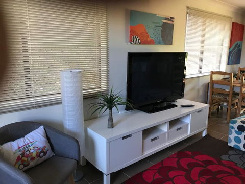 Central Gold Coast 3 Double Bedroom Apartment - Accommodation Port Hedland 0