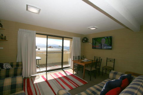 Central Park 10/1 Snowy River Avenue - Accommodation Port Hedland 0