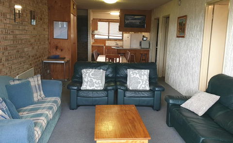 Central Park Apartment 8 - Accommodation Port Hedland 3