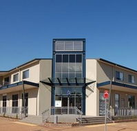 Centrepoint Apartments Griffith - Accommodation Port Hedland