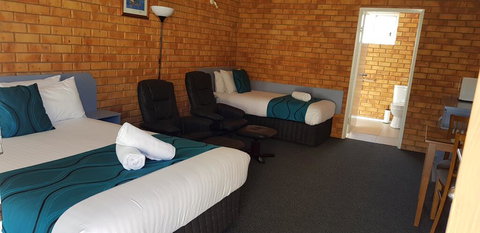 Centrepoint Motel Deniliquin - Accommodation Port Hedland 0