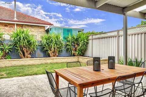 Character Home - Easy Tram To City - Accommodation Port Hedland 3
