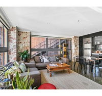 Chic warehouse apartment in hipster foodie hub - Accommodation Port Hedland