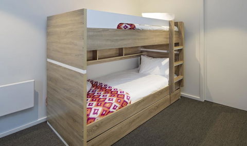 Chilam 'D' - Architecturally Designed - Accommodation Port Hedland 2