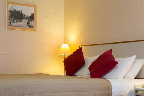 Club Motel Armidale - Accommodation Port Hedland 2