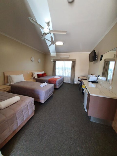 Club Motor Inn - Accommodation Port Hedland 1