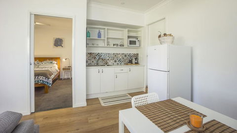 Clyde Studio 53, Mollymook - Accommodation Port Hedland 0