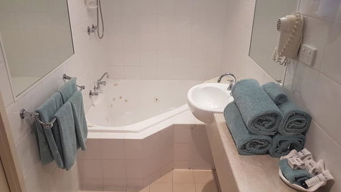 Coal Valley Motor Inn - Accommodation Port Hedland 3