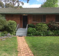 Cockatoo Corner - Armidale - Accommodation Port Hedland