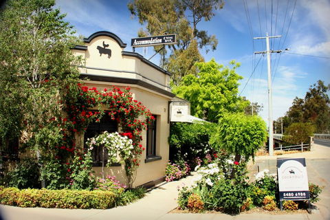 CocknBull Boutique Hotel Echuca - Accommodation Port Hedland 0