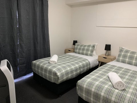 Comfort HS Apartment - Central Park - Accommodation Port Hedland 1