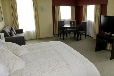 Comfort Inn & Suites City Views - Accommodation Port Hedland 2