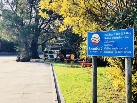 Comfort Inn & Suites Emmanuel - Accommodation Port Hedland 1