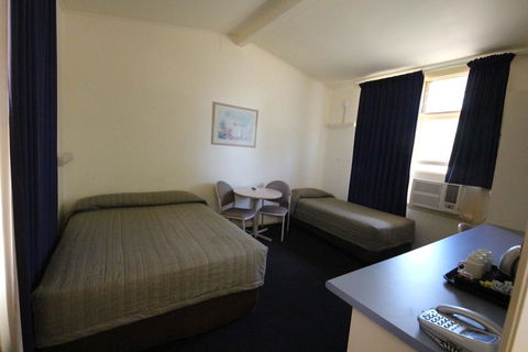 Coolabah Motel - Accommodation Port Hedland 2