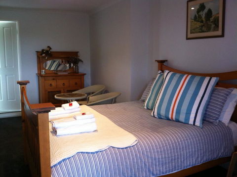 Corinella On The Esplanade Bed & Breakfast - Accommodation Port Hedland 3