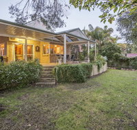 Country Cottage - Accommodation Port Hedland