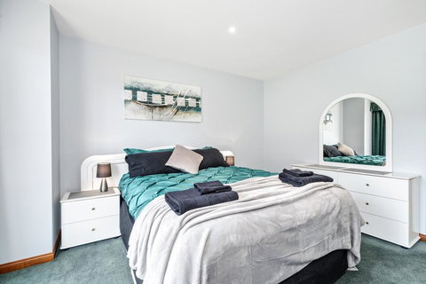 Country Meets Town - Accommodation Port Hedland 1