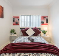 Cozy Duplex Home 3 Bdrms 1 Bath Sleeps 6 - Accommodation Port Hedland