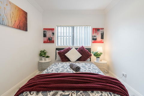 Cozy Duplex Home 3 Bdrms 1 Bath Sleeps 6 - Accommodation Port Hedland 0