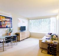 Cozy One Bedroom Apartment in Waverton - Accommodation Port Hedland